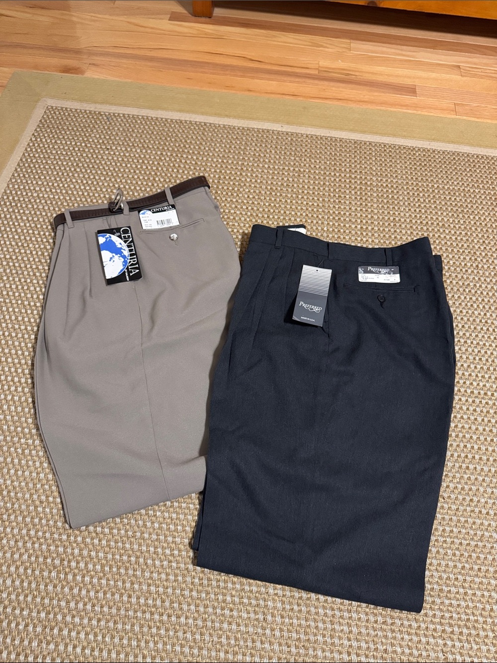 NWT, Men’s Pants, 40 waist (unhemmed)